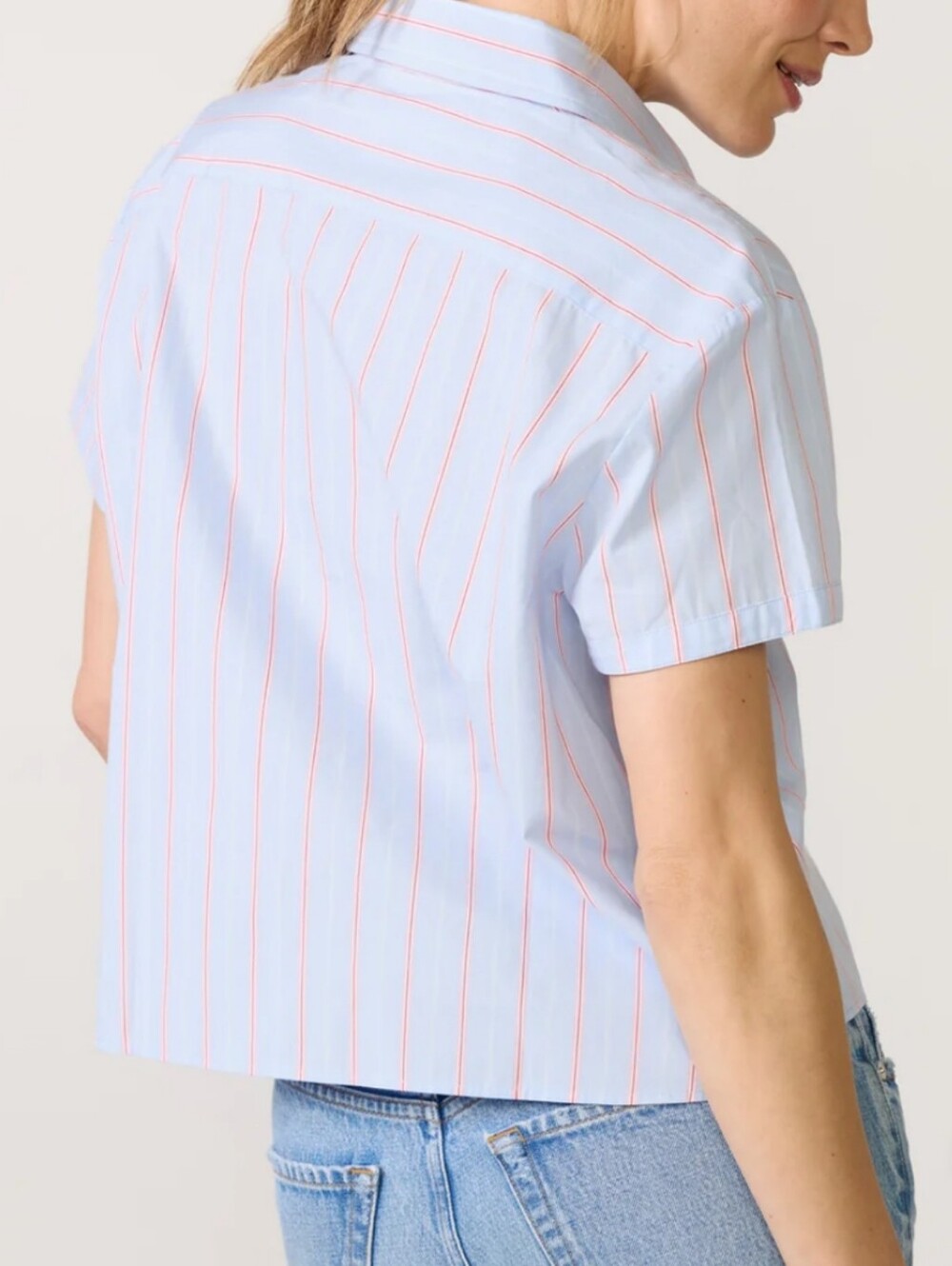 The Shirt Rochelle Behrens Boxy Crop Short Sleeve Striped Button Down M NWOT - Picture 2 of 7